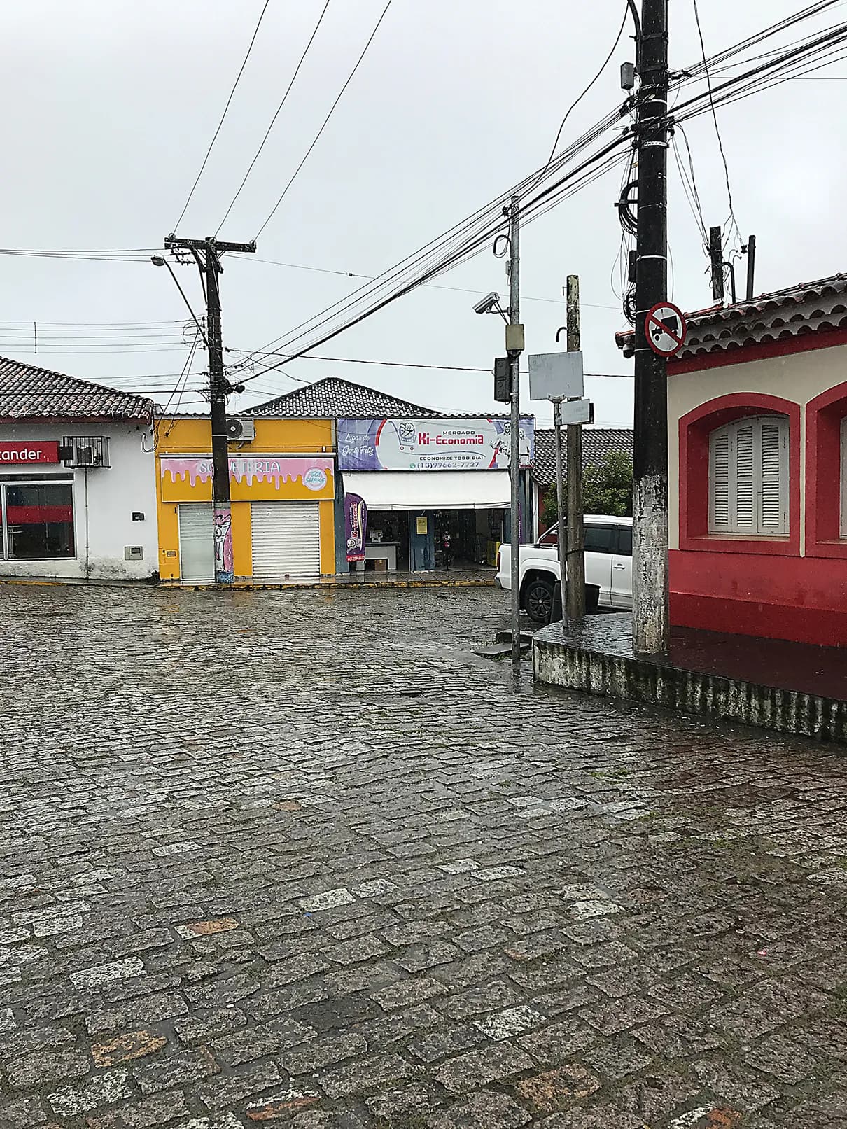 Chuva, pedal e história
