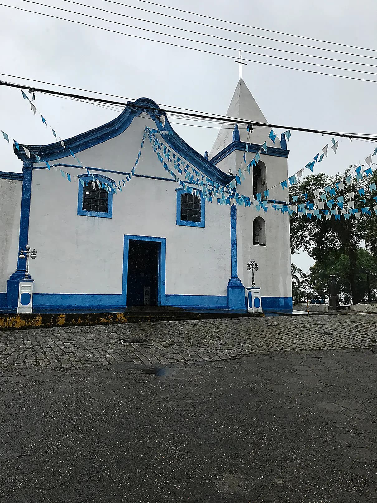 Chuva, pedal e história