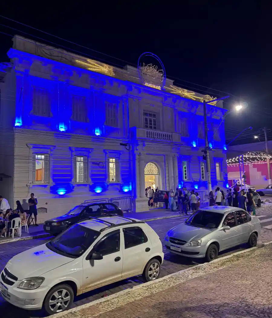 Café e montanhas
